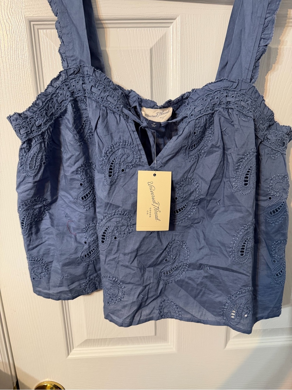 Universal Thread Blue Embroidered Eyelet Crop Tank - Picture 6 of 6